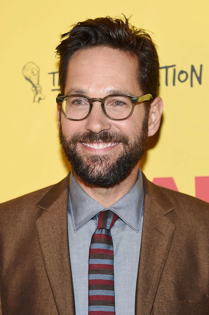 Paul Rudd's Glasses: A Tale of Fashion and Function